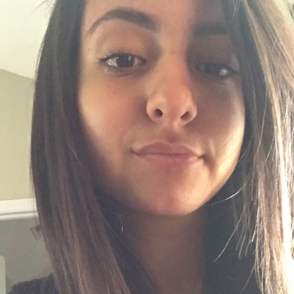 Meet your Posher, Alex - Picture 1 of 1